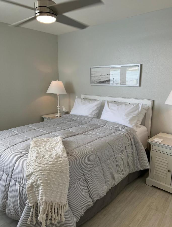 Lover'S Key Beach Club By Check-In Vacation Rentals 迈尔斯堡海滩 外观 照片