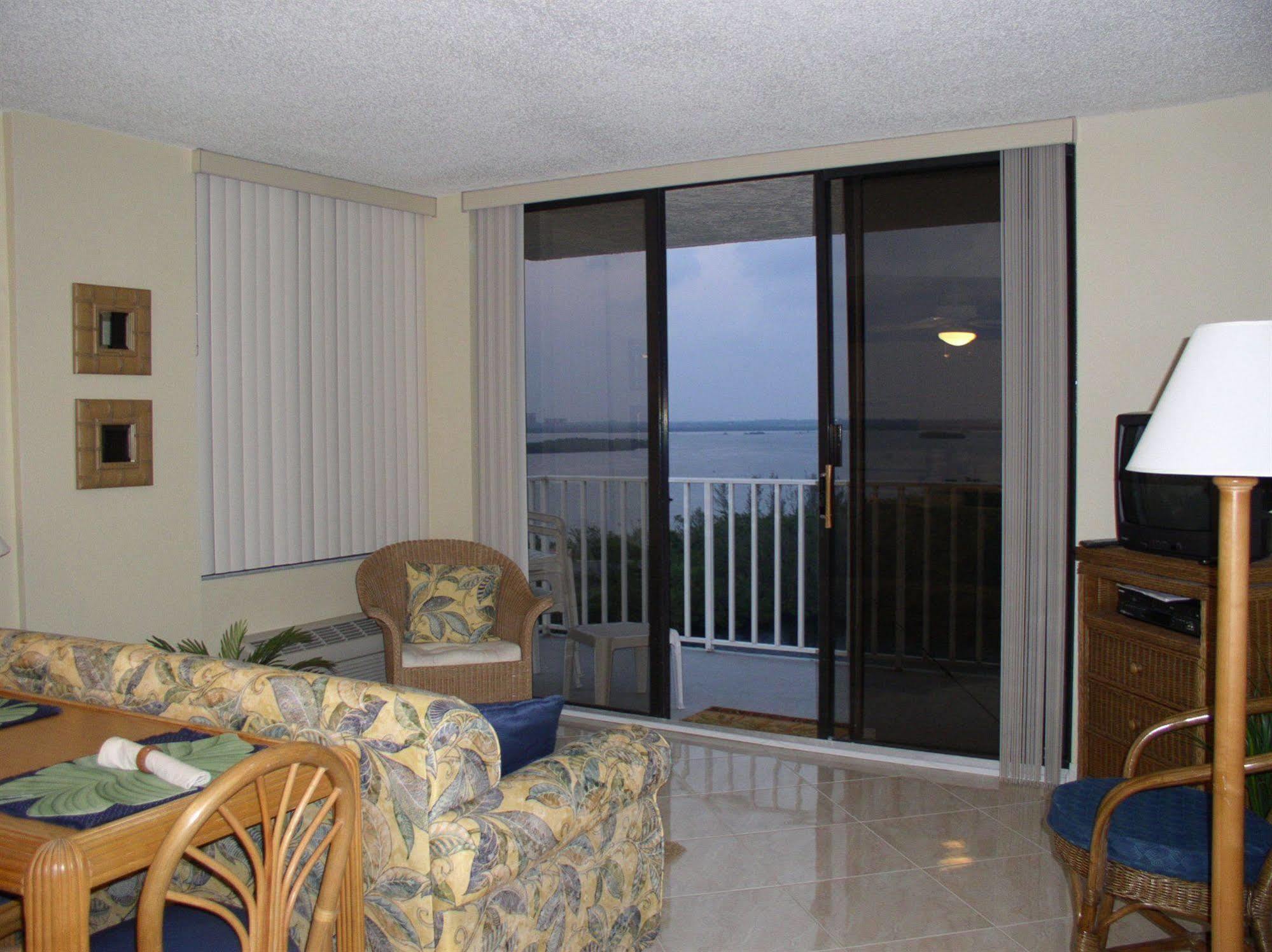 Lover'S Key Beach Club By Check-In Vacation Rentals 迈尔斯堡海滩 外观 照片